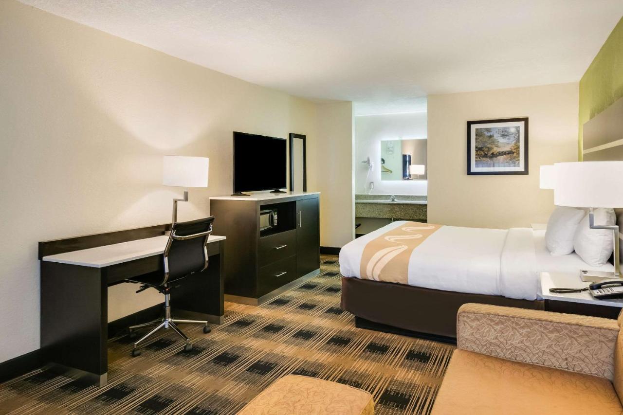 Quality Inn & Suites Mt Chalet Clayton Exteriör bild
