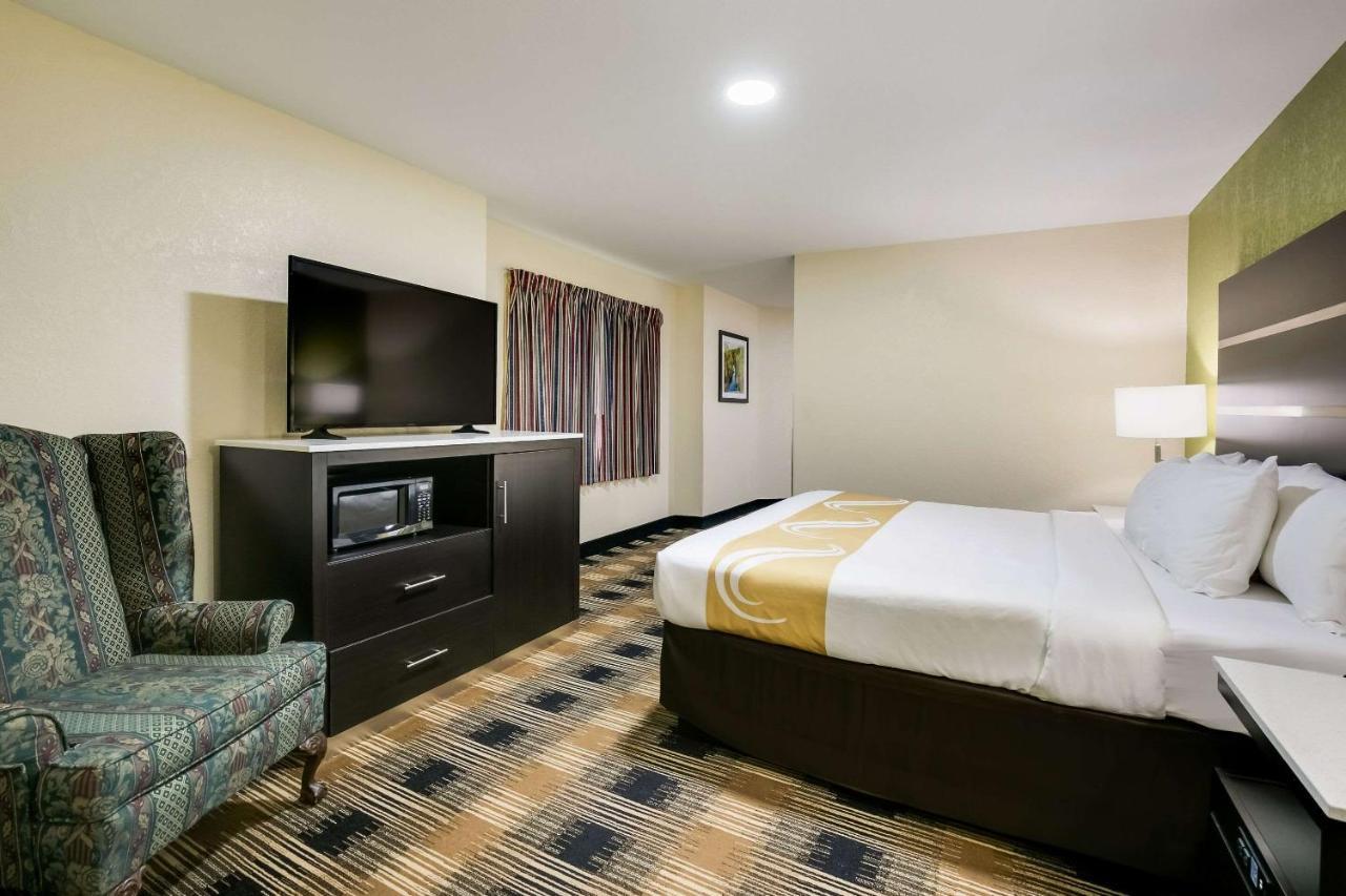 Quality Inn & Suites Mt Chalet Clayton Exteriör bild
